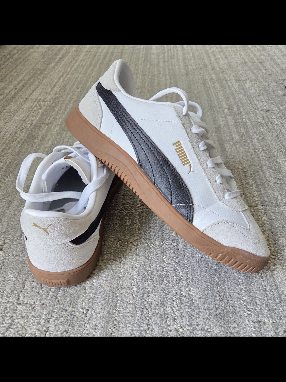 PUMA Women's Club 5v5 Sneaker Classic Sneakers with Black Formstrip and Gum Sole